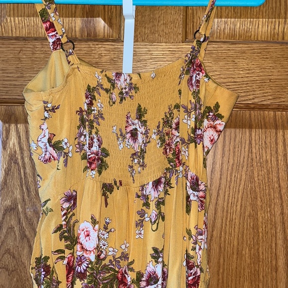 Mustard yellow floral jumpsuit with pockets - Picture 6 of 6